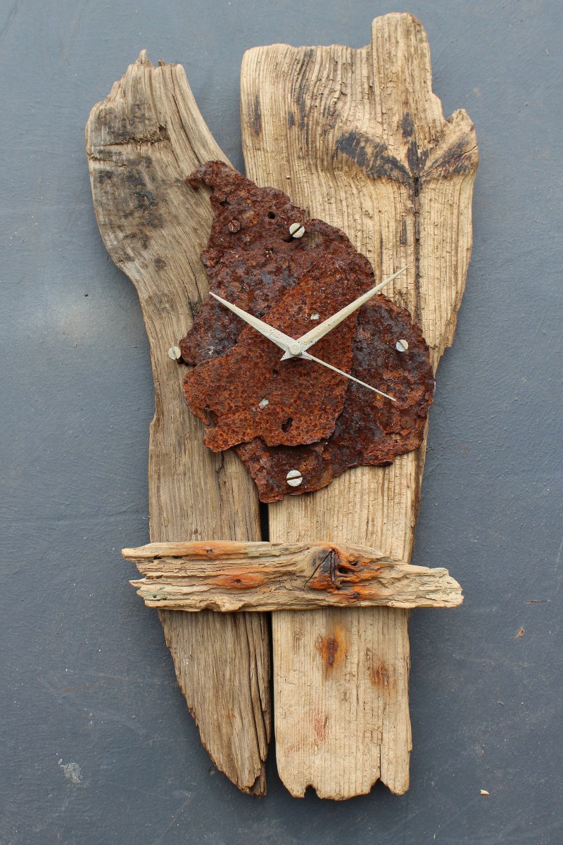 Driftwood Clock